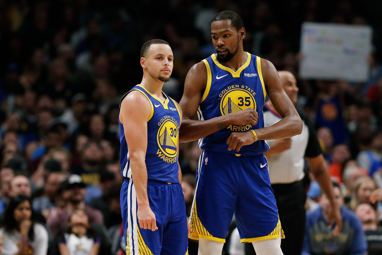 你會(huì)永遠(yuǎn)活在庫里陰影下！KD：在我幻想的NBA世界里我就是GOAT