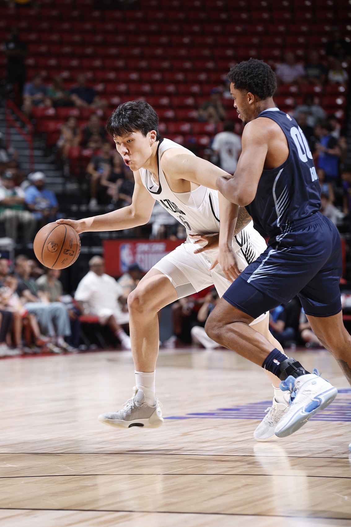 王?。簵铄辛咙c也暴露出了不足 尤其是對于籃板球的保護