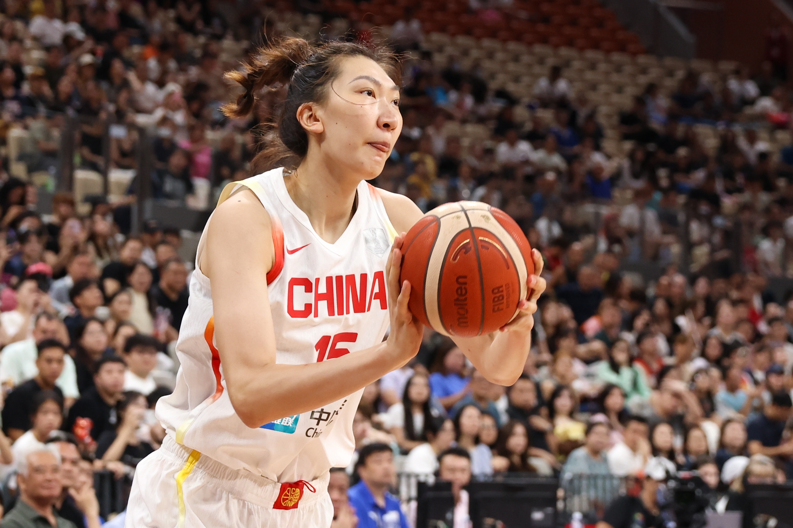效率不行！韓旭半場(chǎng)8投僅3中拿到6分4板3助 正負(fù)值-11全隊(duì)最低