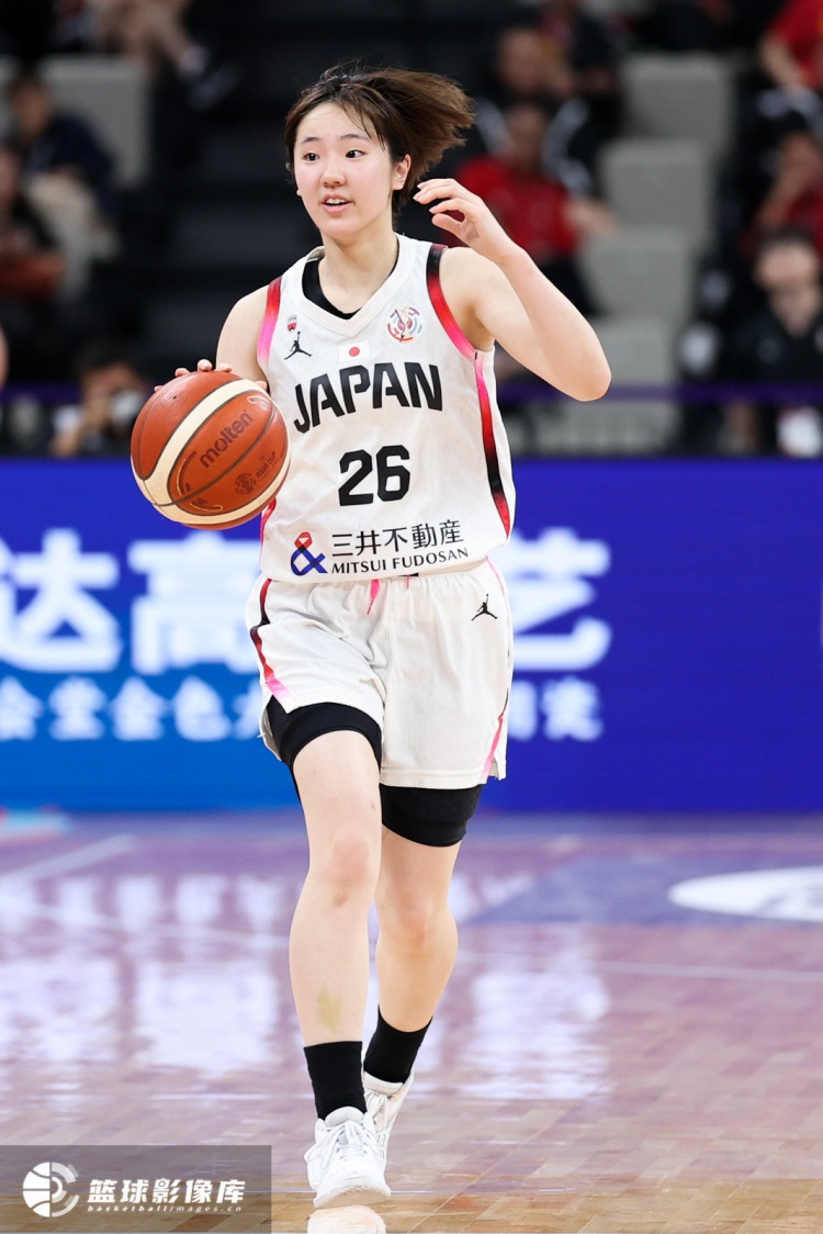 狀態(tài)爆炸??田中心首節(jié)三分5中5 爆砍日本女籃全隊(duì)27分中的21分