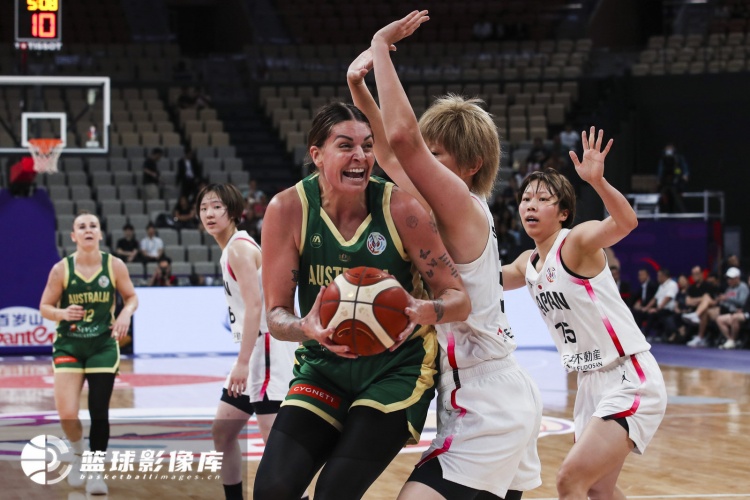 日本女籃主帥談決賽：我對(duì)球隊(duì)感到驕傲 澳大利亞今天是更好球隊(duì)