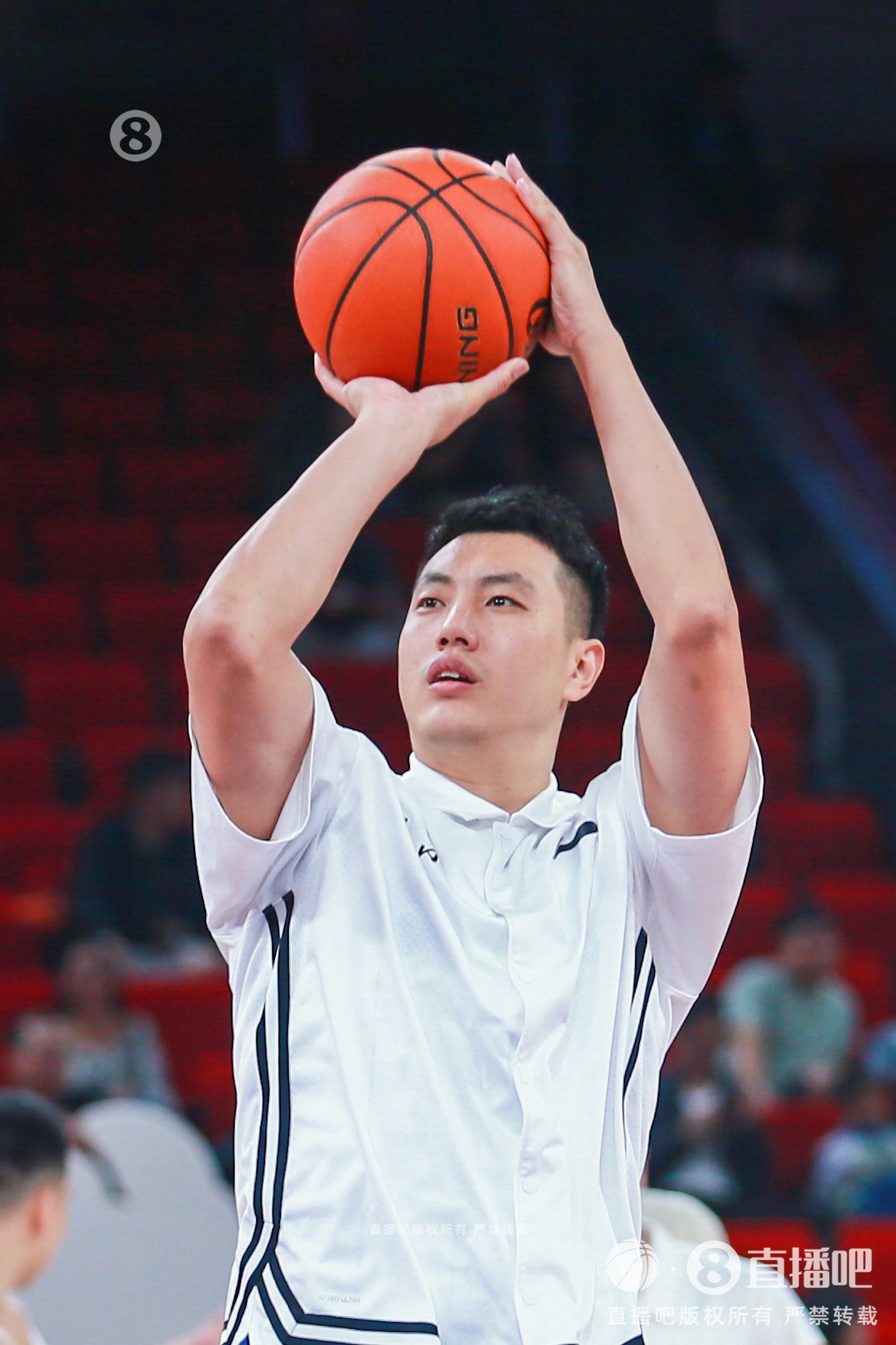 京媒：北京與翟曉川續(xù)約2年、與方碩續(xù)約1年 均為老將合同
