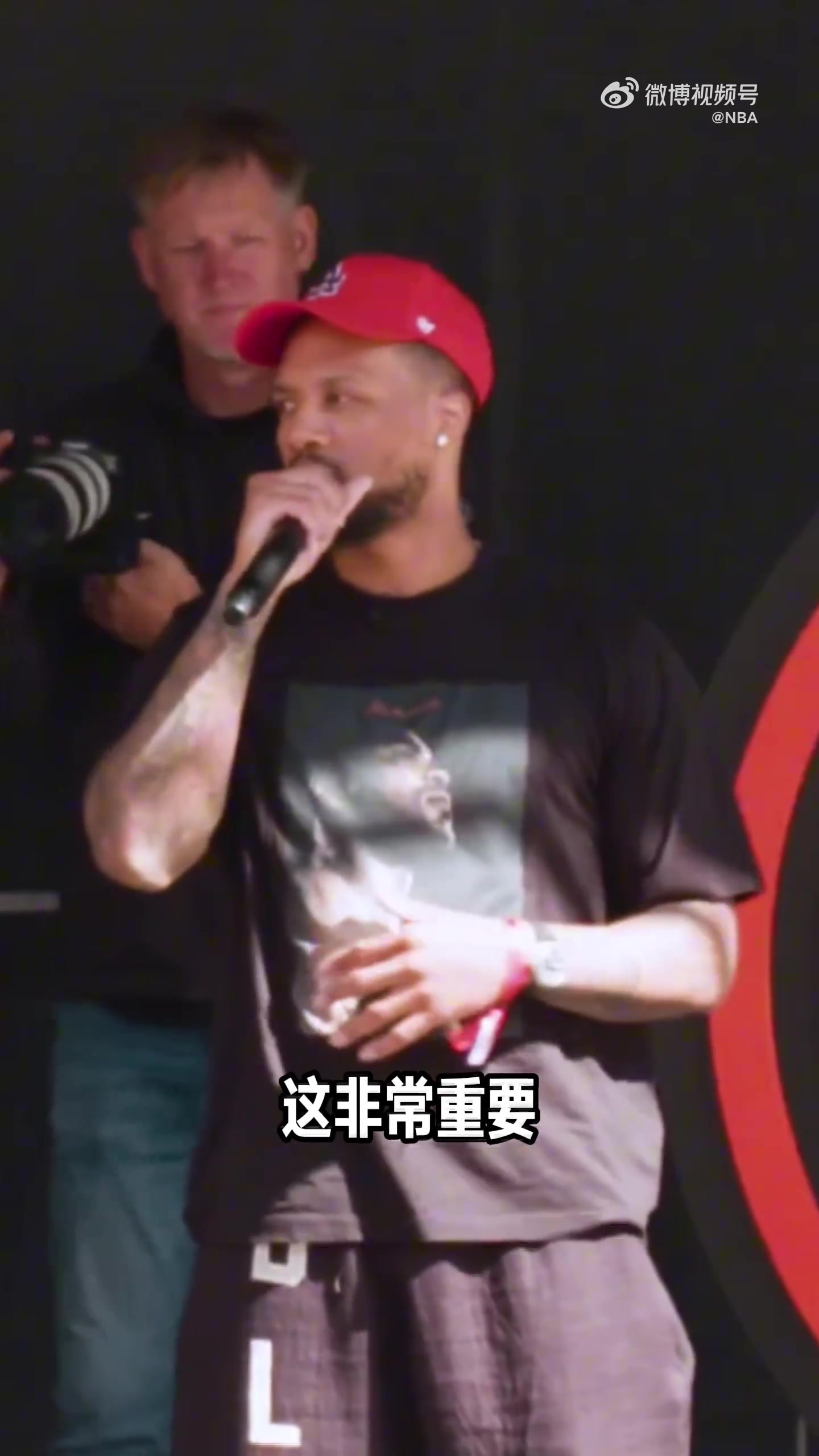 利拉德：開拓者有冉冉升起的未來之星 充滿無限可能 愿幫他們成長